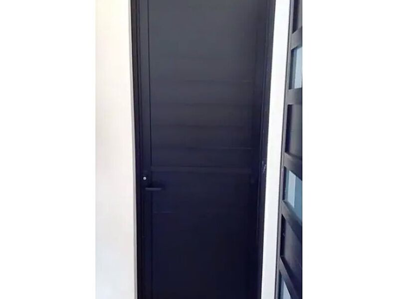 Puerta batiente línea 3" México