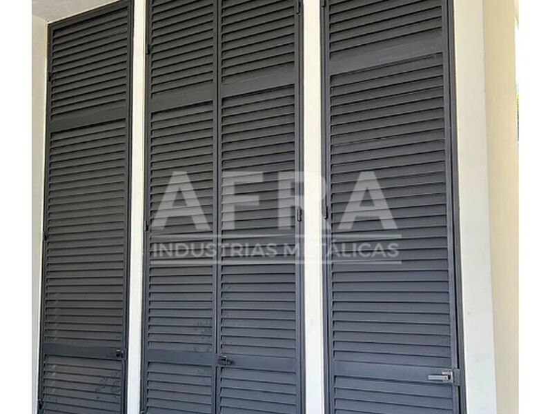 puerta louver México