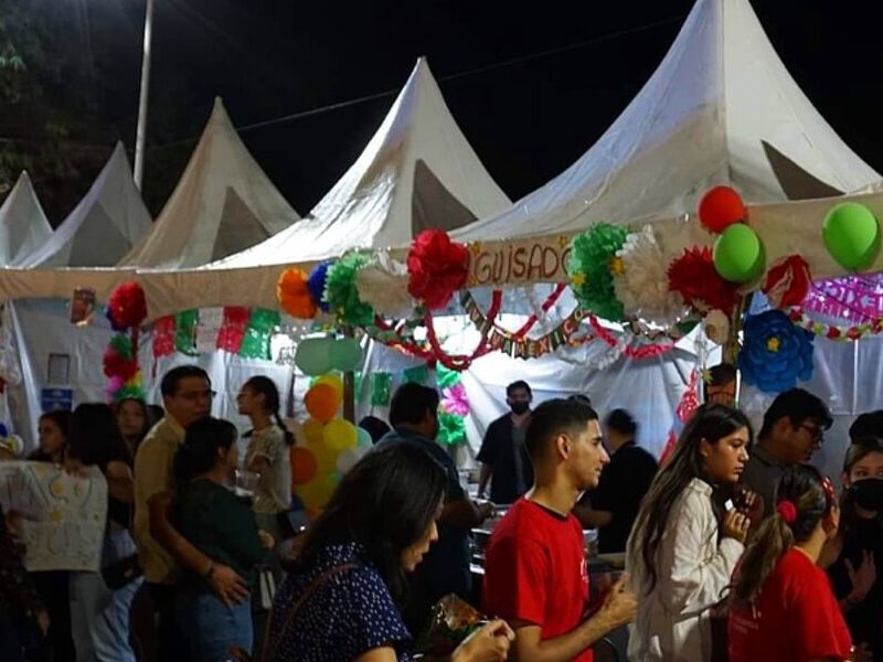 Carpa Blanca Exposición México