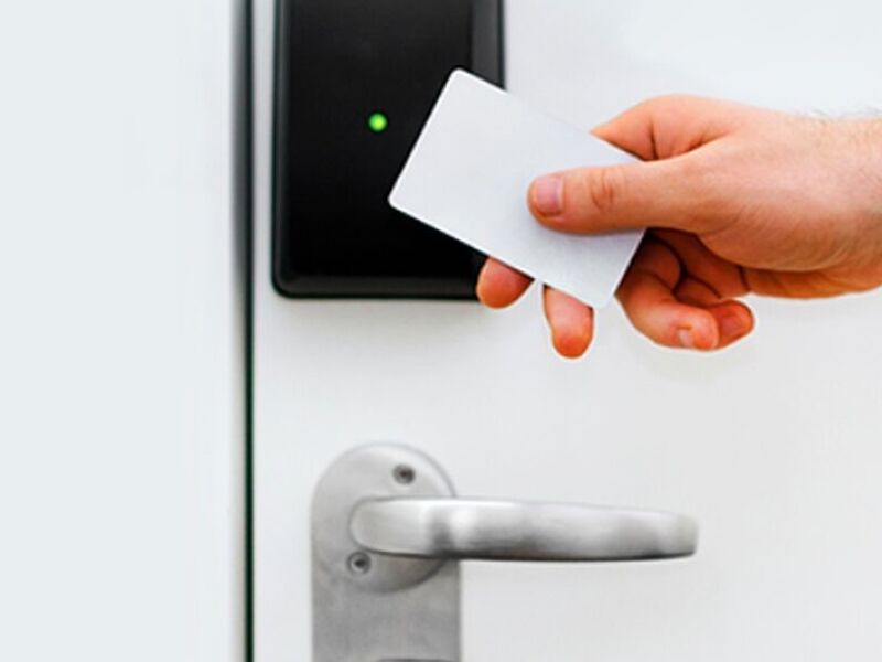 Control acceso comercial México