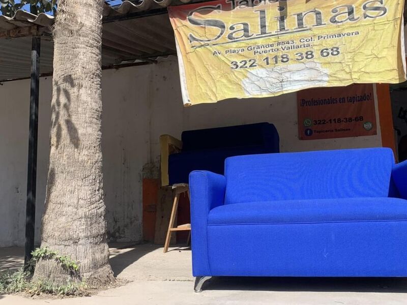 Sillón Tapizado Azul Vallarta 