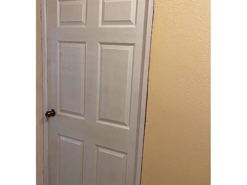 Puerta multipanel blanca México