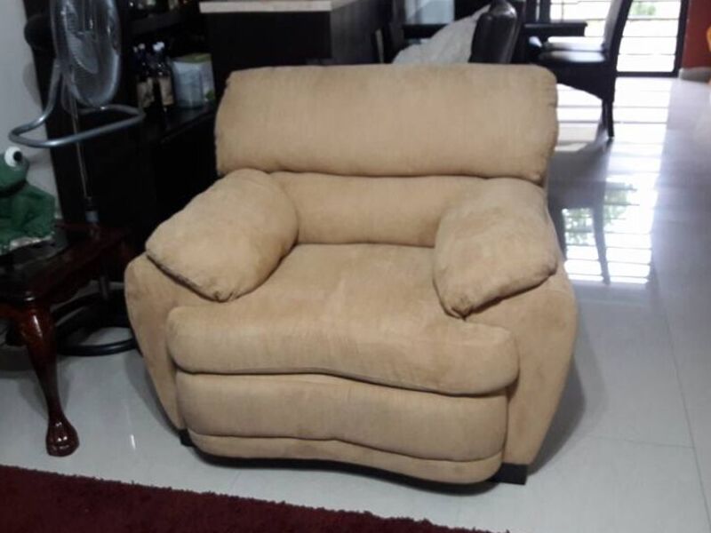 Sofá Tapizado Beige Oaxaca 