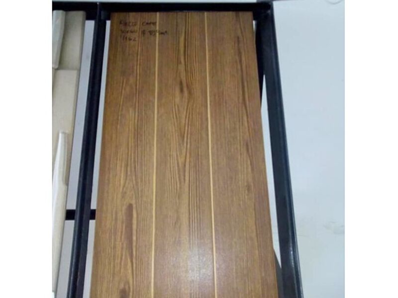 Modelo madera clara Mexico