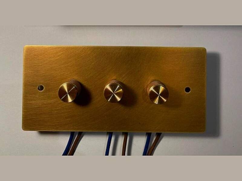 Dimmer triple México