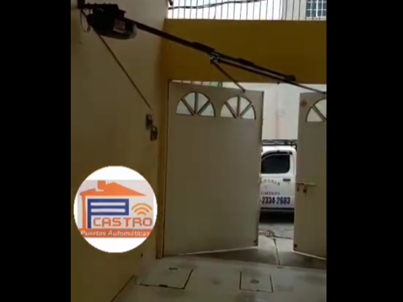 Puerta eléctrica garaje