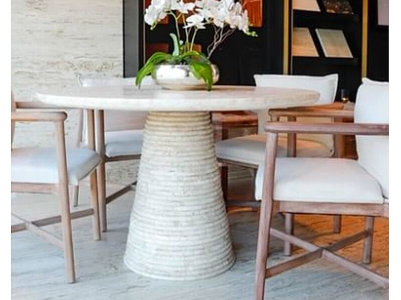 Mesa tipo mármol travertino México