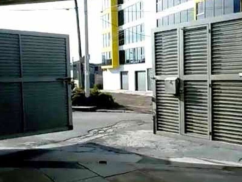 Puertas abatibles automáticas México