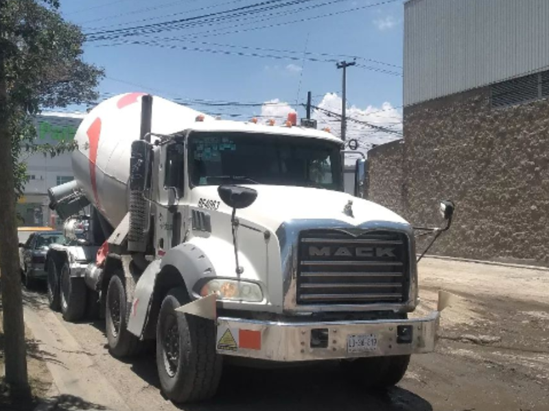 SERVICIO DE CONCRETO Y MAQUINARIA CDMX