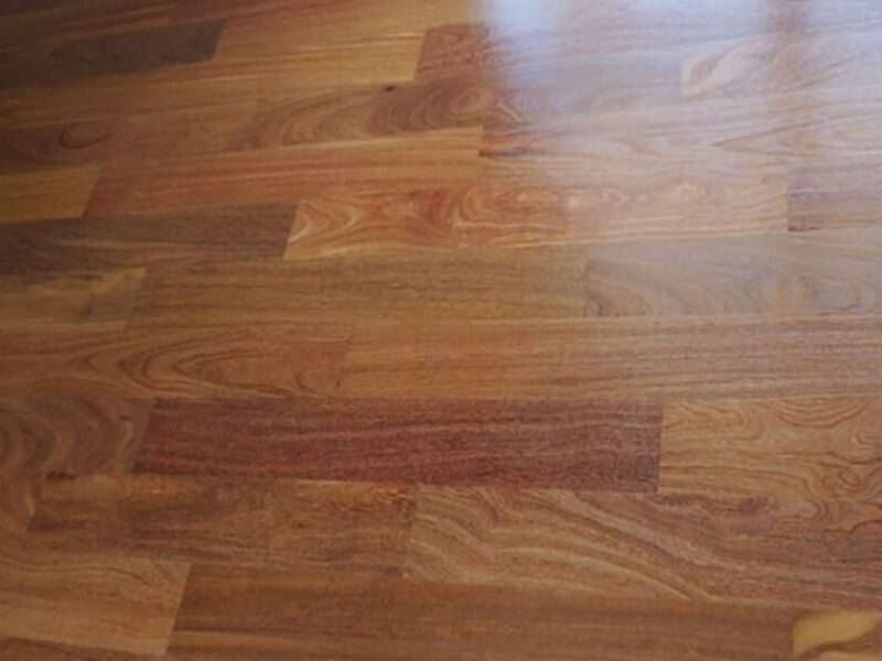 Piso Nogal Rustico