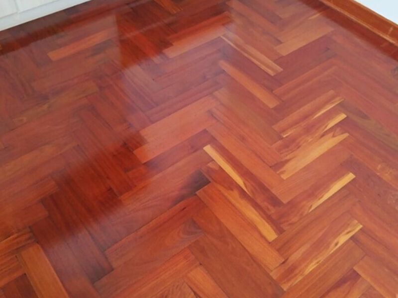 Piso Haya Canela