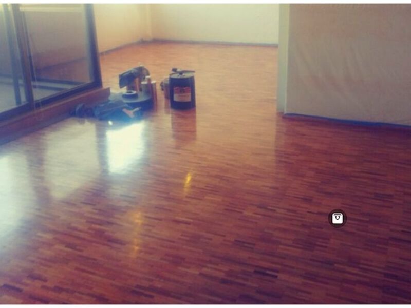 Piso Pino Noble