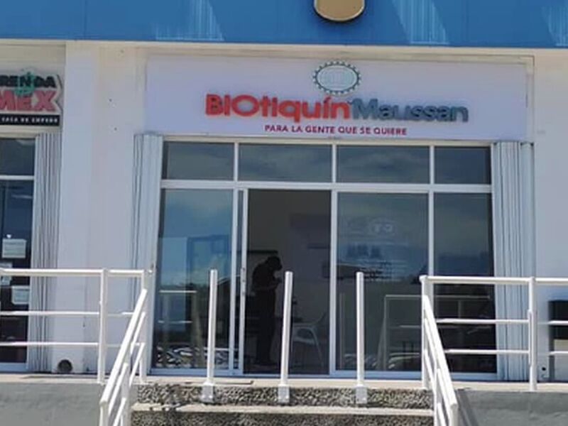 Letras 3D vinil esmerilado México