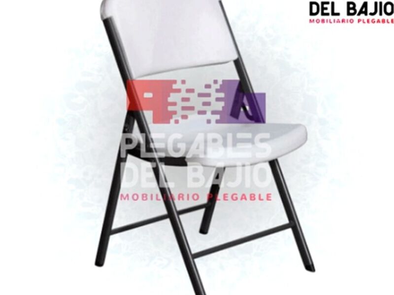 SILLA PLEGABLE DE PLASTICO