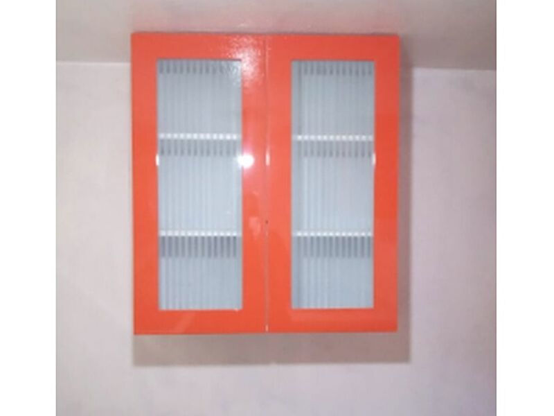 Mueble puertas vidrio naranja