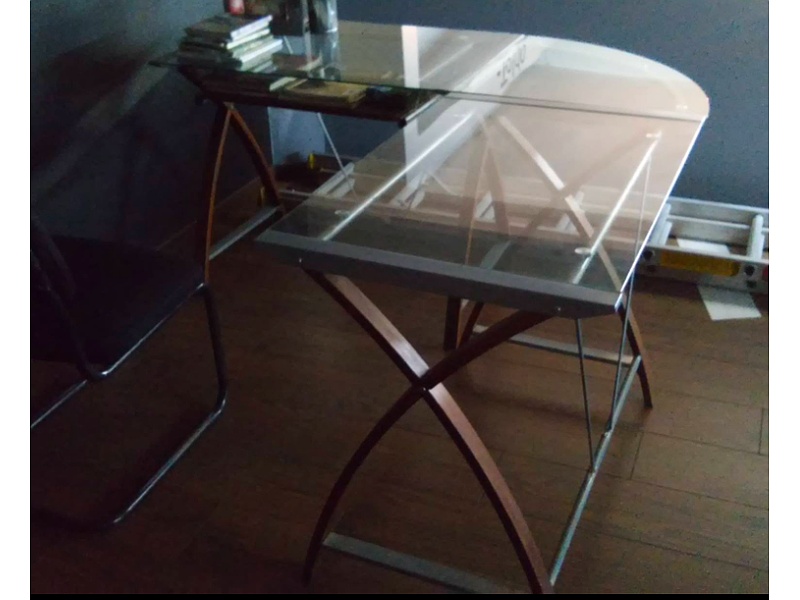 Escritorio de cristal México