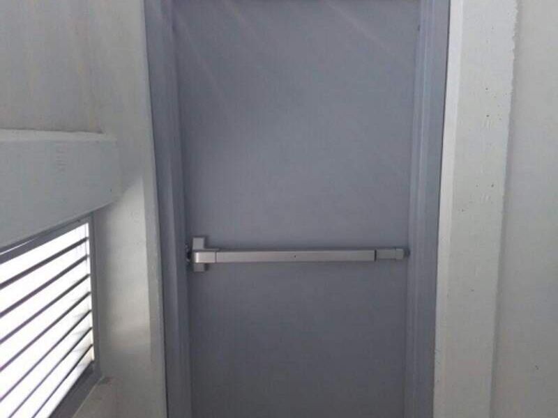 PUERTA DE SEGURIDAD 3 MONTERREY 