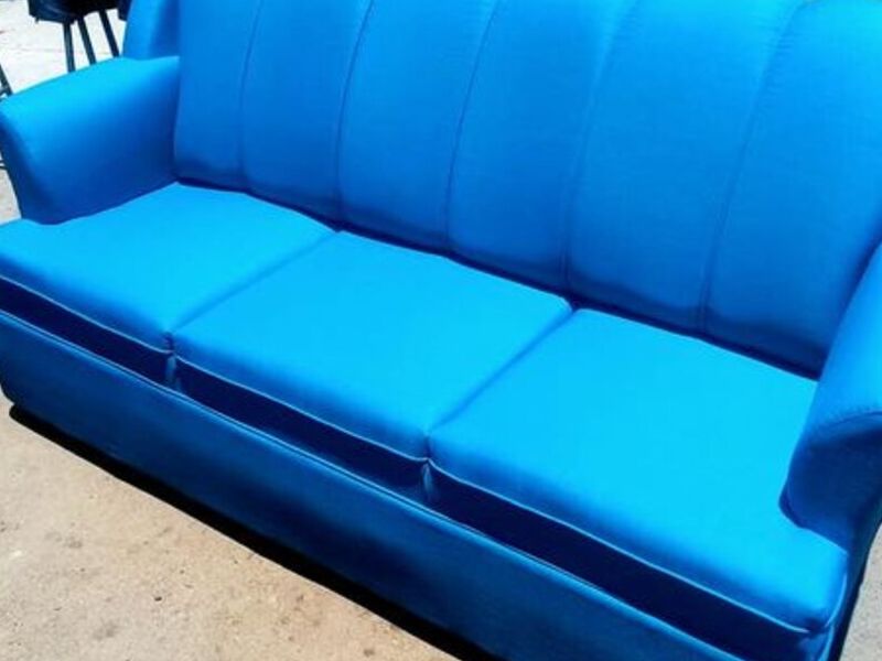 Sillón Tapizado Celeste Irapuato 