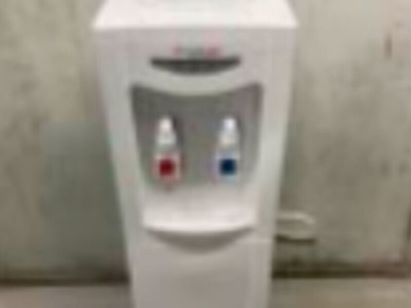 CONTENEDOR DE AGUA
