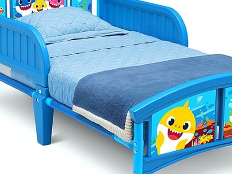 Delta Children Cama de plástico para niños