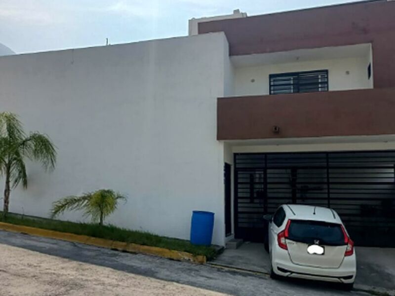 Casa Colinas Silla México