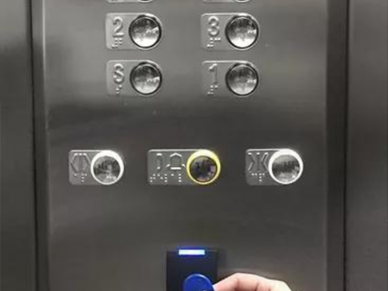 Botones inteligentes para elevadores, CDMX