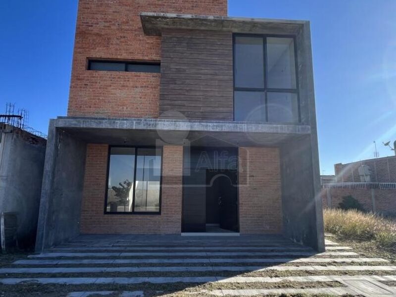 Casa venta Lucía Celaya
