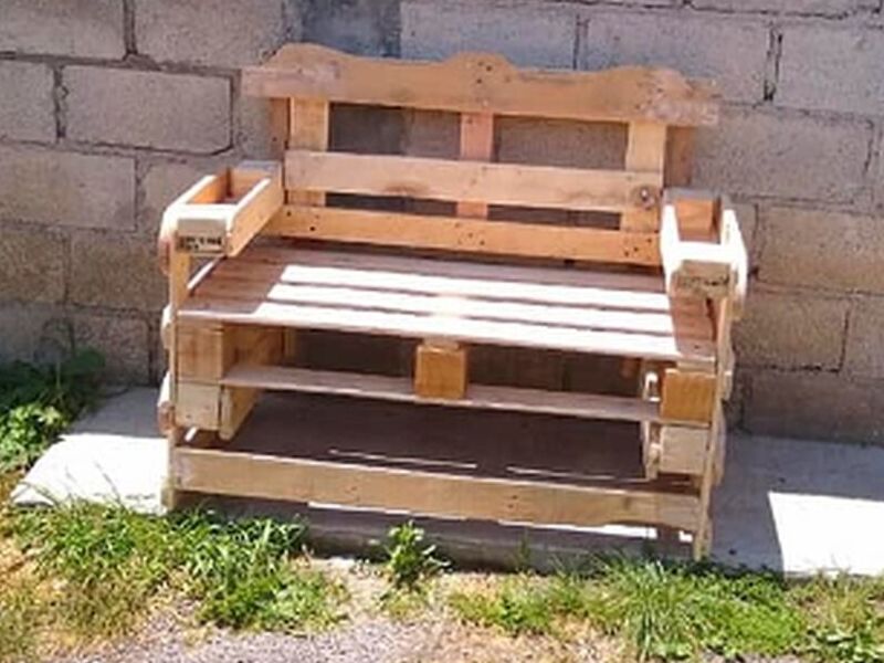 Banca con porta vasos México