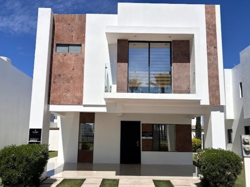 Casa venta Internacional Mexicali