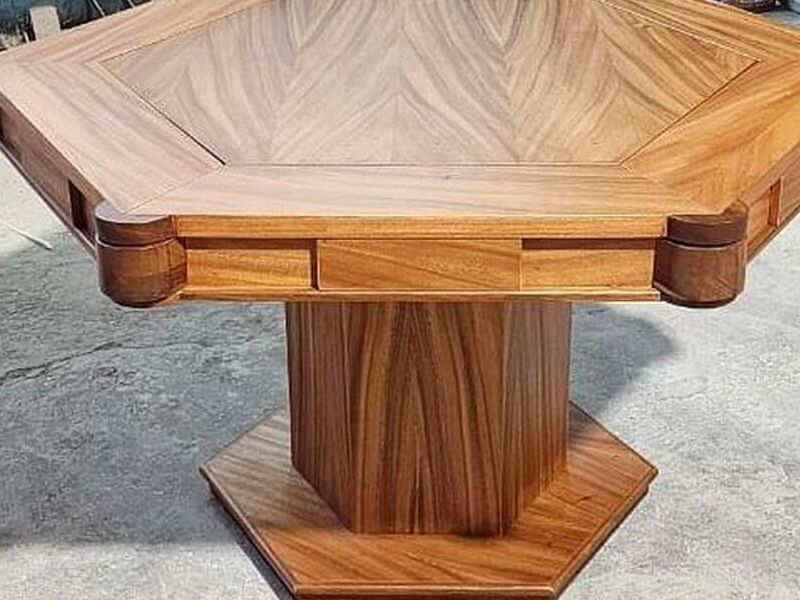  Mesa de comedor de madera México