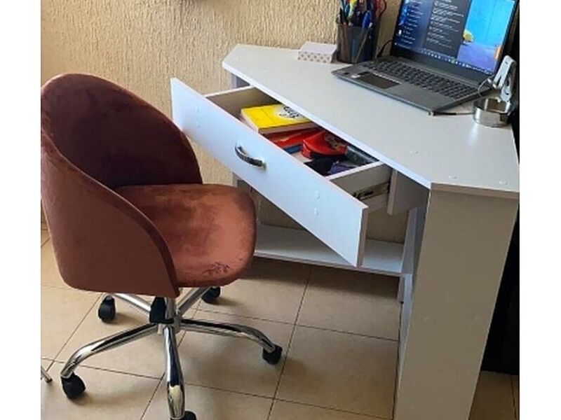  Escritorio Cornering México