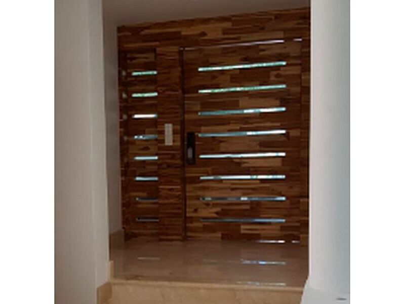 Puerta Sólida México