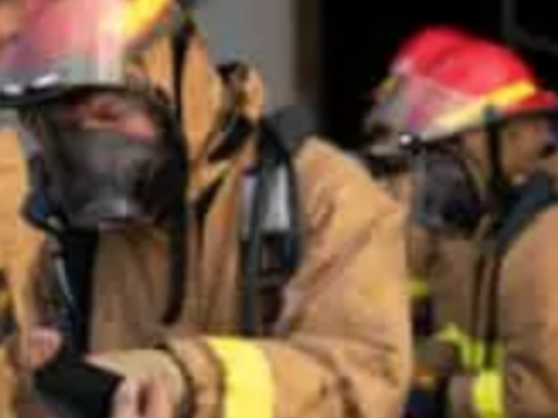 Equipación contra incendios para Bomberos