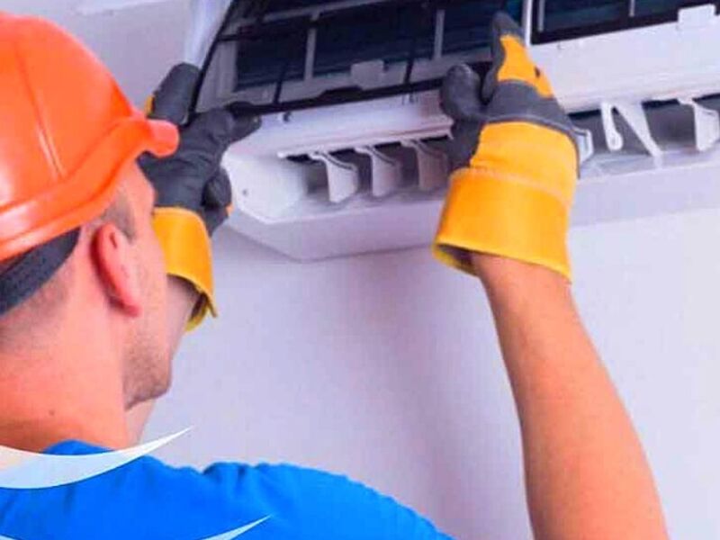 Servicio y mantenimiento aire acondicionado