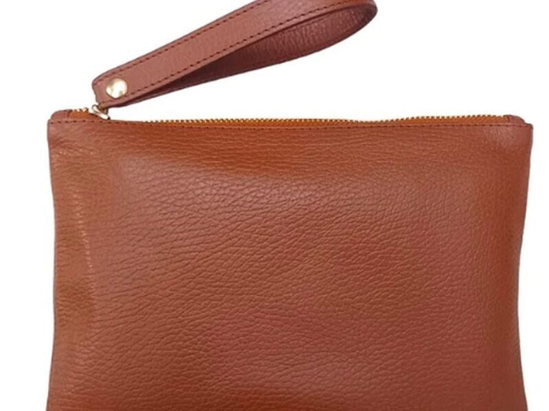 COSMETIQUERA WRISTLET HECHA EN PIEL