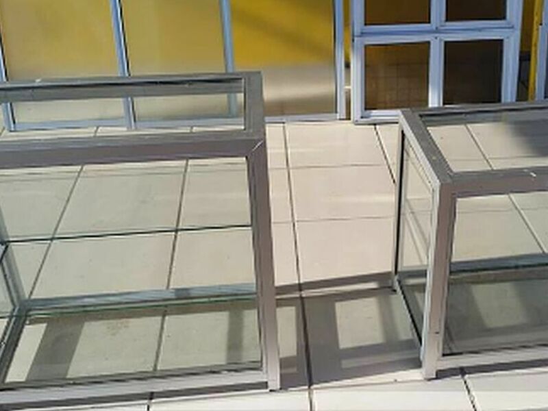 Vitrina vidrio templado México 