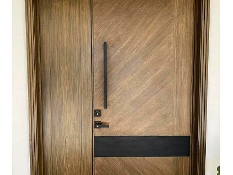 Puerta principal estilo elegante México