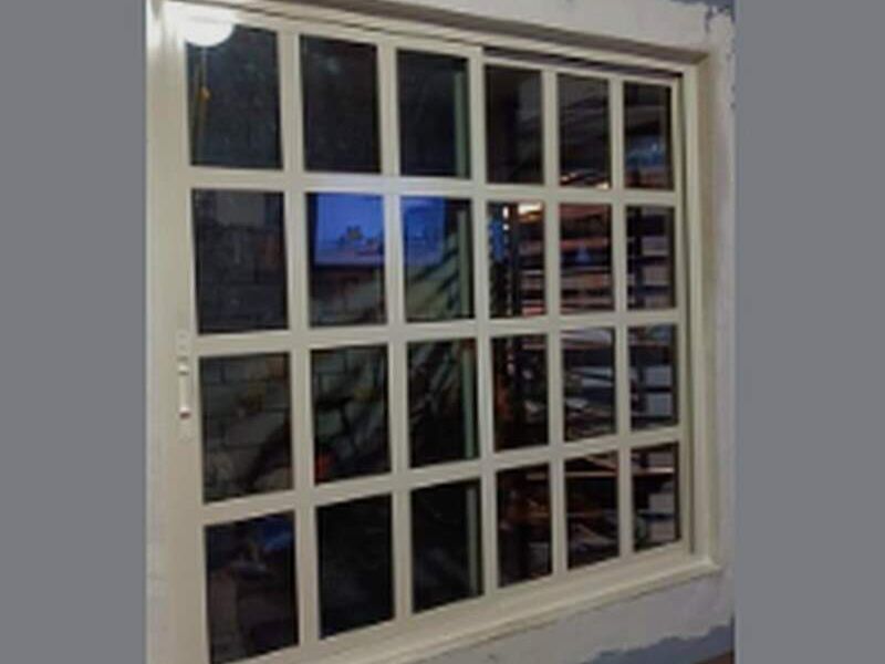 Ventana multi cuadro blanca Mexico