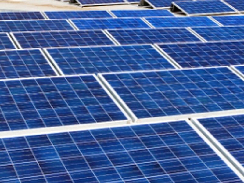 panel solar moderno chile