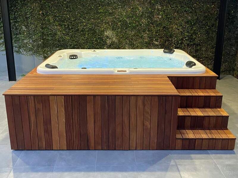 Spa Maui Monterrey 