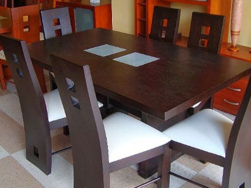  Mesa de comedor con diseño México
