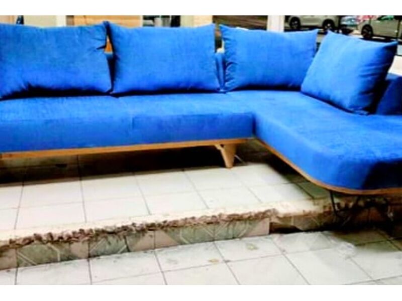 Sofá esquinero azul