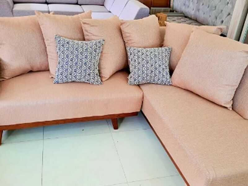 Sofá esquinero beige