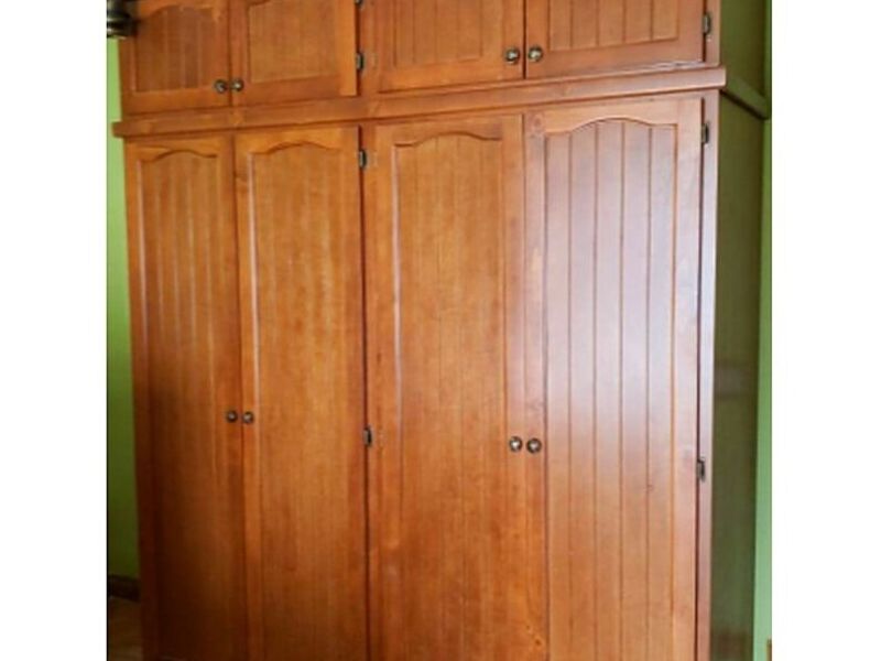 Closet madera chocolate