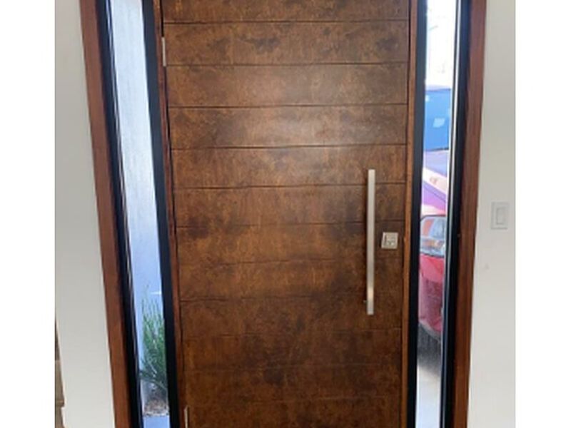 Puerta paso madera sólida chocolate