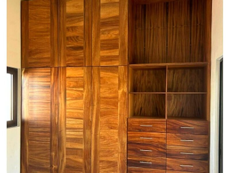 Closets jumbo parota