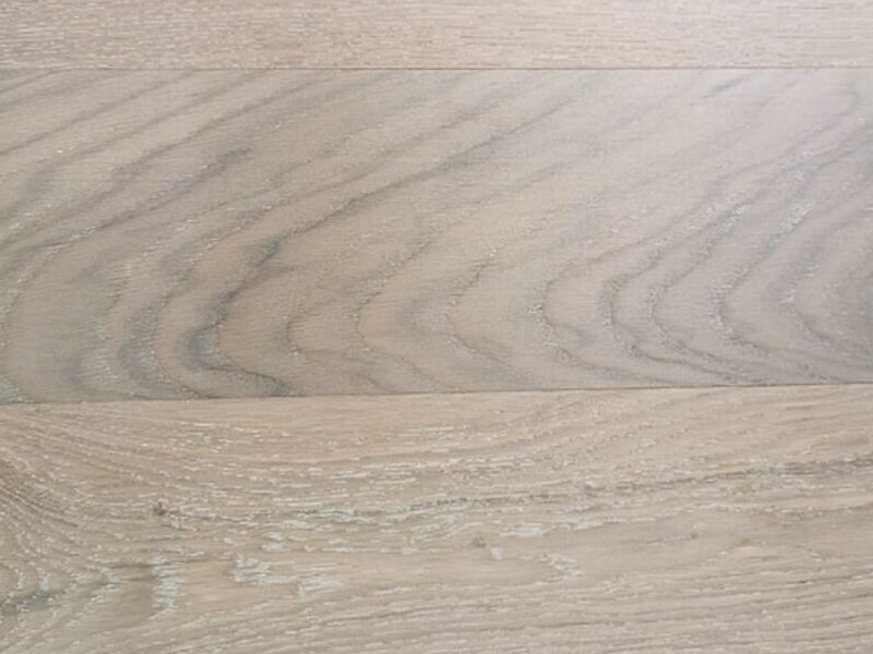 Piso de Madera Café Ondulado México