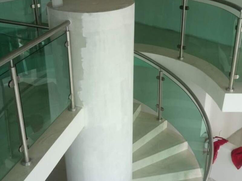 Escalera Vidrio México 