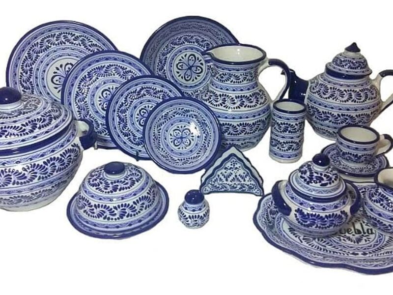 Vajilla Talavera Blanco y Azul México