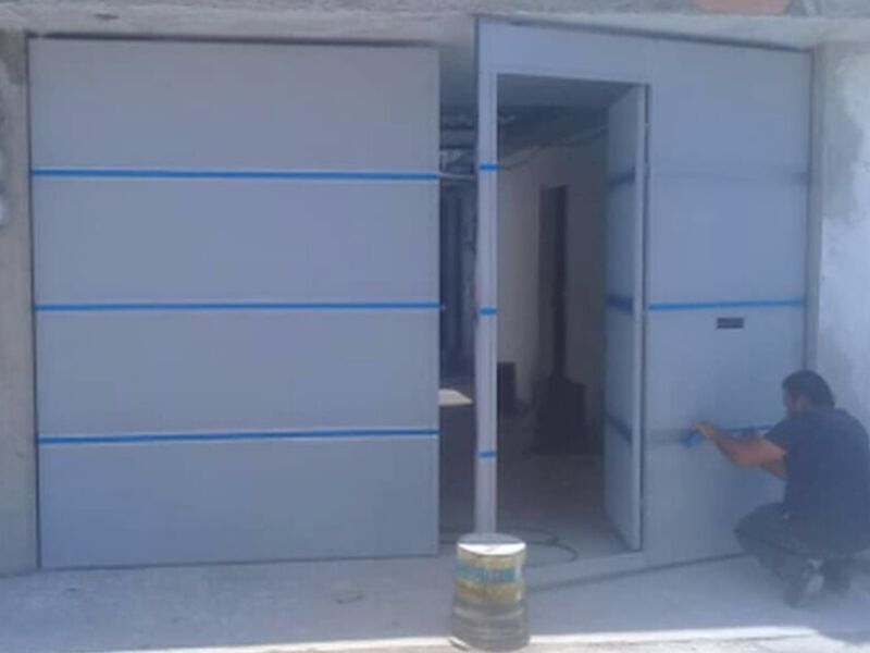 Puerta garage acero gris 